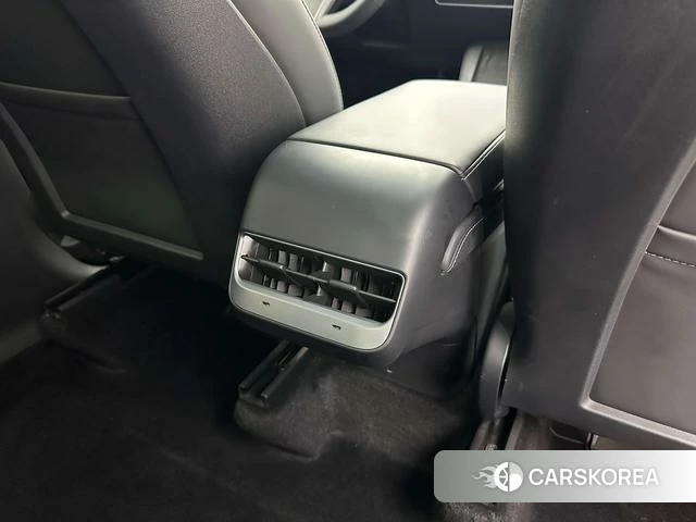 Tesla Model Y id 3856359 из Китая 25