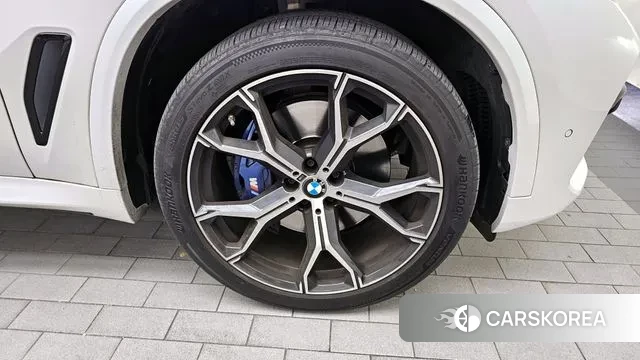BMW X5 (G05) id 3545448 из Кореи 15