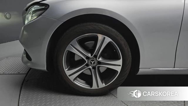 Mercedes-Benz E-Class W213 id 4285602 из Кореи 15