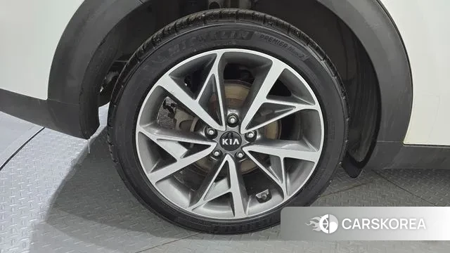 Kia The New Niro id 3583109 из Кореи 15