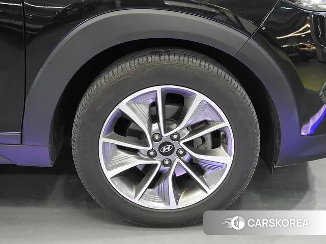 Hyundai All New Tucson id 3608437 из Кореи 15