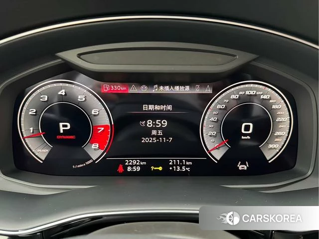 Audi SQ7 2024 Серебристо-серый из Китая, фото 5