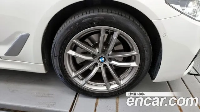 BMW 5 Series (G30) id 2922356 из Кореи 15