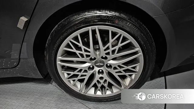 Genesis The New G70 id 3008332 из Кореи 15