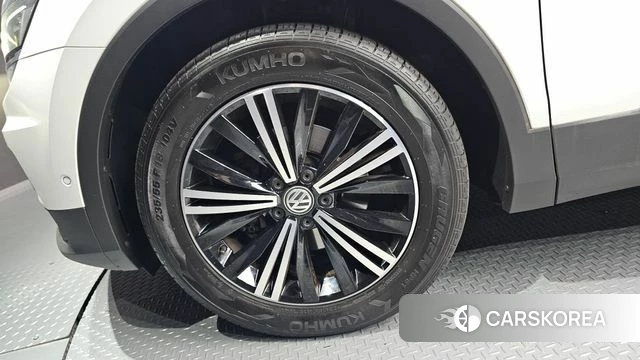 Volkswagen Tiguan second Generation id 4930484 из Кореи 30