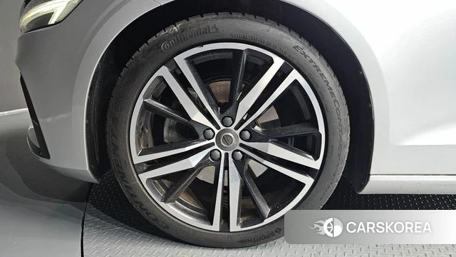 Volvo S60 3rd generation id 4613921 из Кореи 27