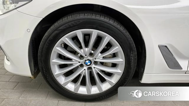 BMW 5 Series (G30) id 4345197 из Кореи 15
