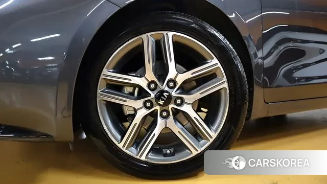 Kia Come New K3 id 3779087 из Кореи 15