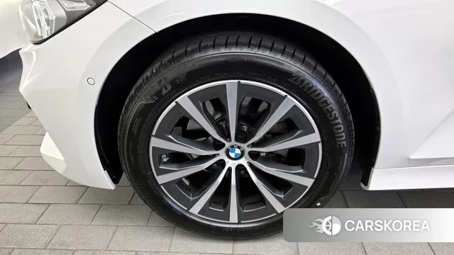 BMW 3 Series (G20) id 3410379 из Кореи 15