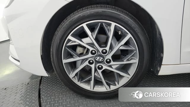 Hyundai The New Avante AD id 4465518 из Кореи 26