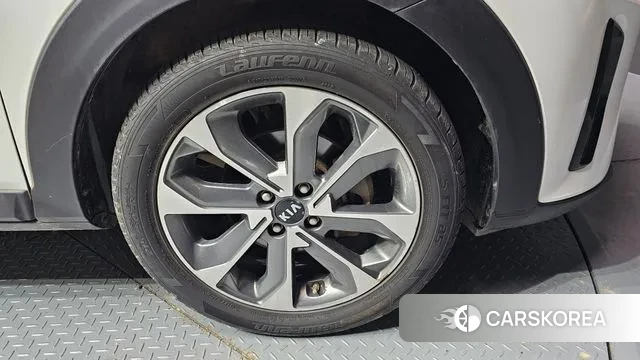 Kia Stonic id 3345363 из Кореи 15