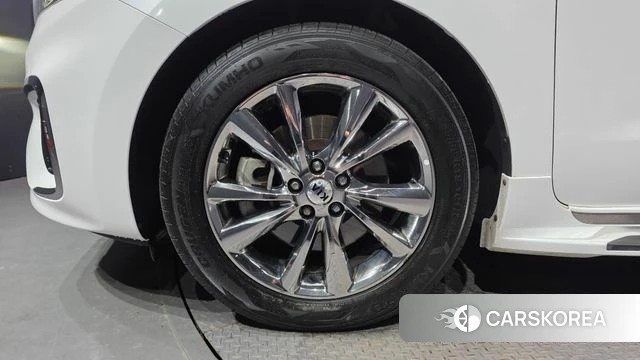 Kia The New Carnival id 4384813 из Кореи 15