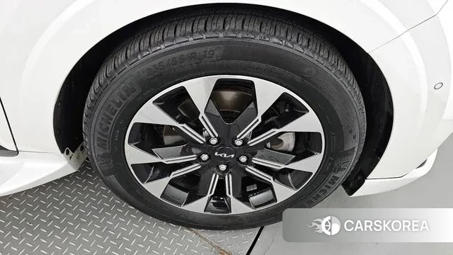 Kia Carnival 4th generation id 3058779 из Кореи 15