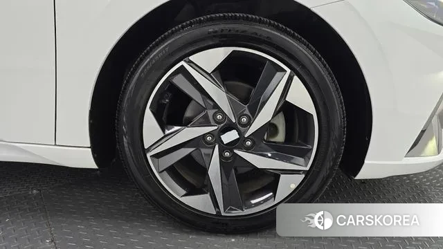 Hyundai Avante Hybrid (CN7) id 3385101 из Кореи 15