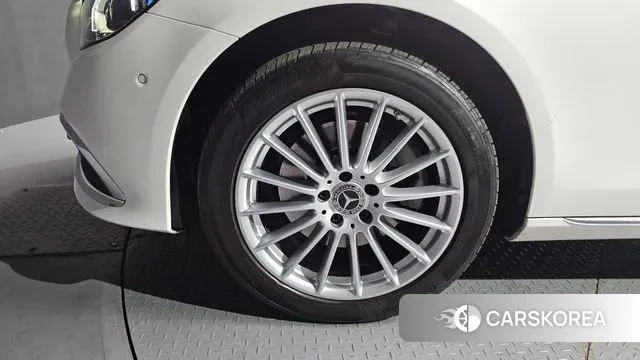 Mercedes-Benz E-Class W213 id 3411894 из Кореи 15