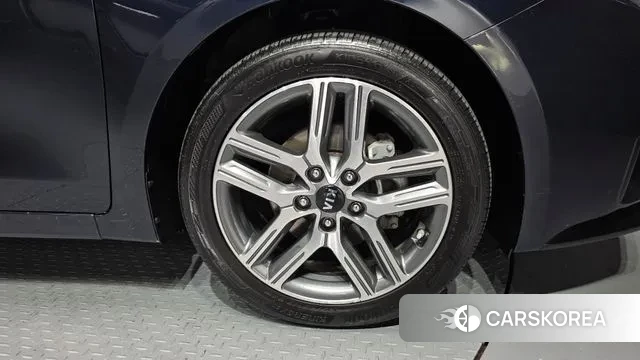 Kia Come New K3 id 3723334 из Кореи 15