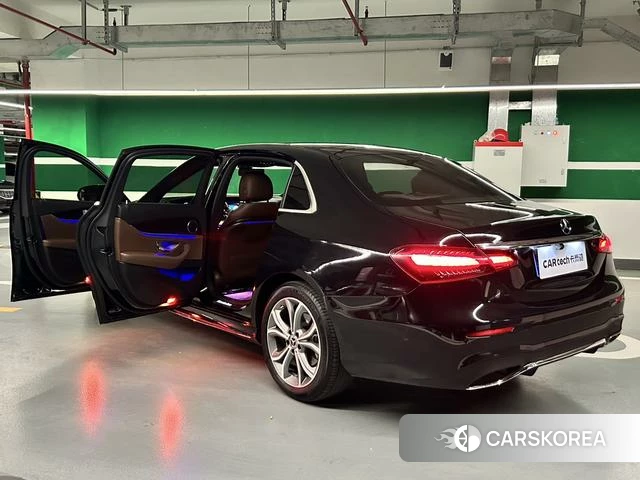 Mercedes-Benz E-class id 4277127 из Китая 16
