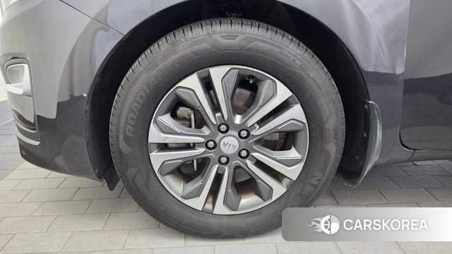 Kia The New Carnival id 4765098 из Кореи 15