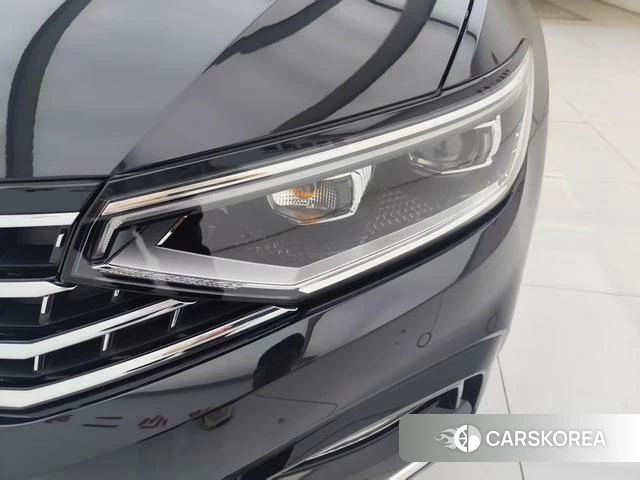 Volkswagen Magotan id 4275751 из Китая 18