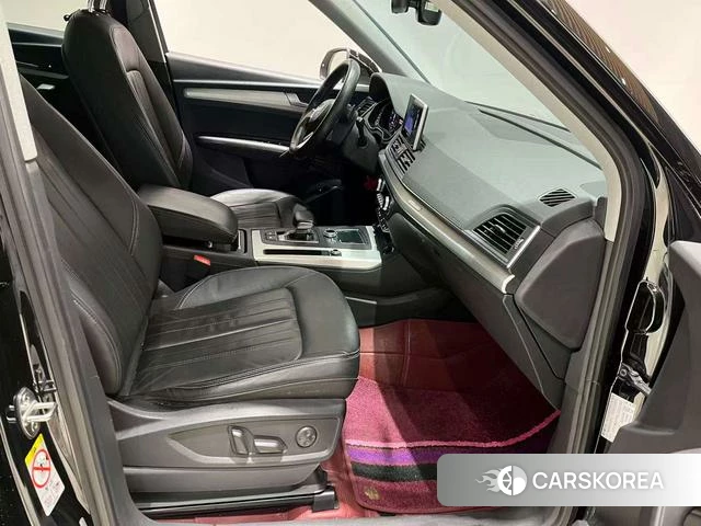 Audi Q5L id 4198850 из Китая 10