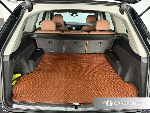Audi Q7 2024 Черный из Китая, фото 5