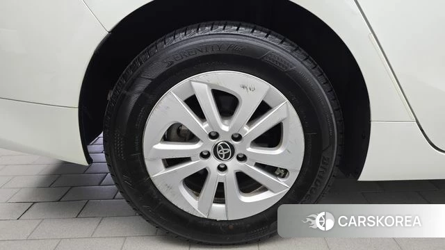 Toyota Prius 4th Generation id 4795047 из Кореи 15