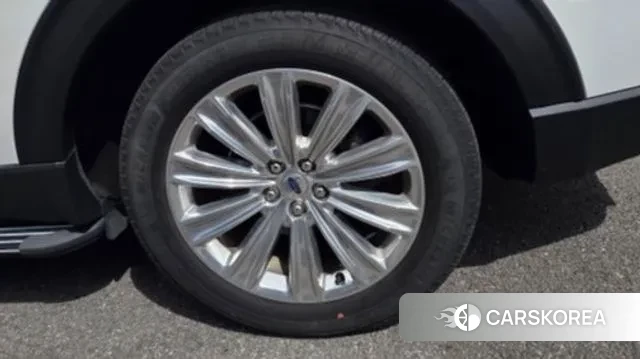 Ford Explorer 6th Generation id 3128109 из Кореи 15