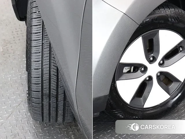 Kia Soul EV id 3239132 из Кореи 15