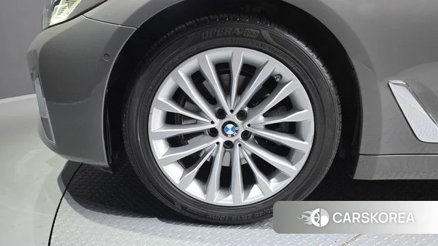 BMW 5 Series (G30) id 4446228 из Кореи 27