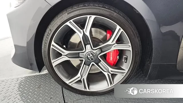 Kia Stinger id 3484825 из Кореи 15