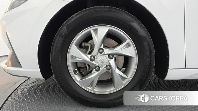 Hyundai Avante (CN7) id 3899115 из Кореи 15