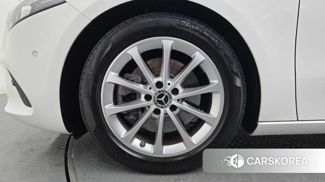 Mercedes-Benz A-Class W177 id 4567945 из Кореи 25