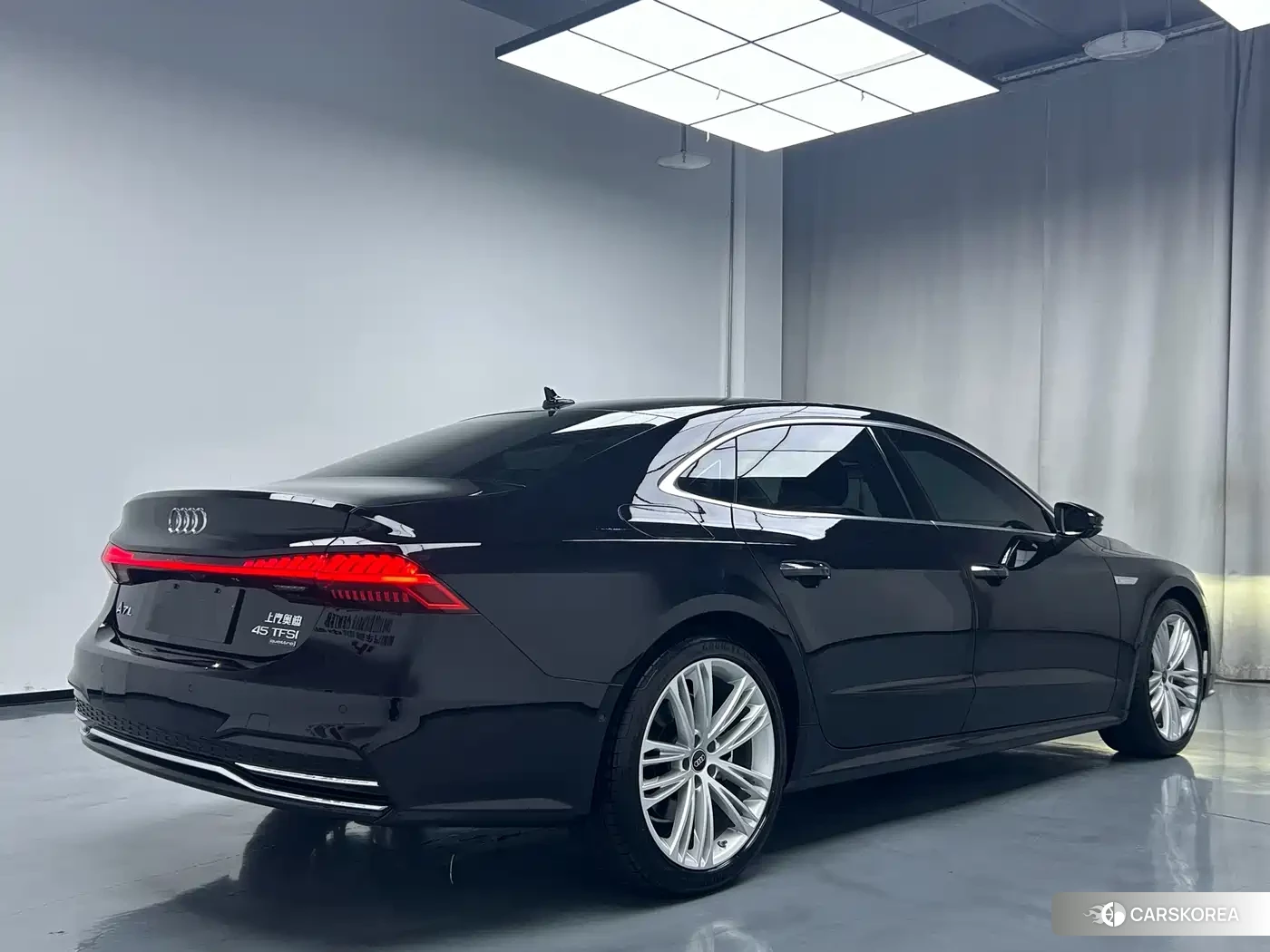 Audi A7L 2024 Черный из Китая, фото 6