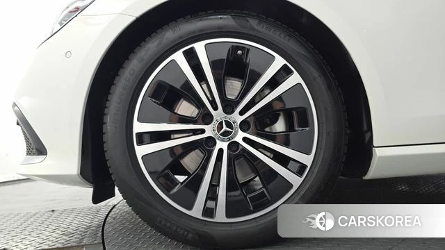 Mercedes-Benz E-Class W213 id 4567654 из Кореи 29