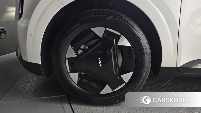 Kia The New Carnival 4th Generation id 3776120 из Кореи 15