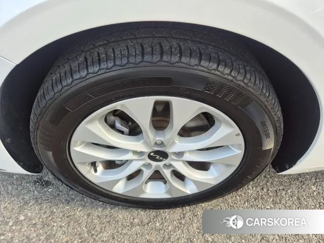 Kia K8 id 3600896 из Кореи 14