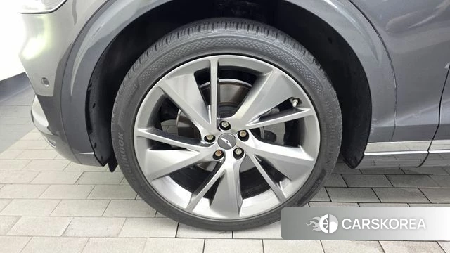 Genesis GV70 id 4650912 из Кореи 15