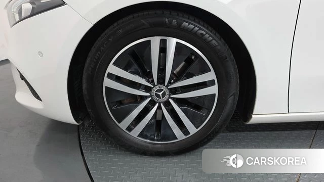 Mercedes-Benz A-Class W177 id 4671915 из Кореи 29