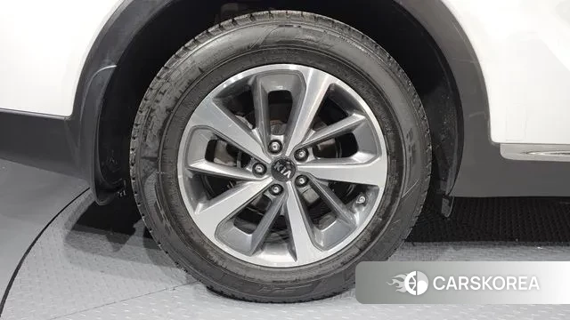 Kia The New Sorento id 3608141 из Кореи 15