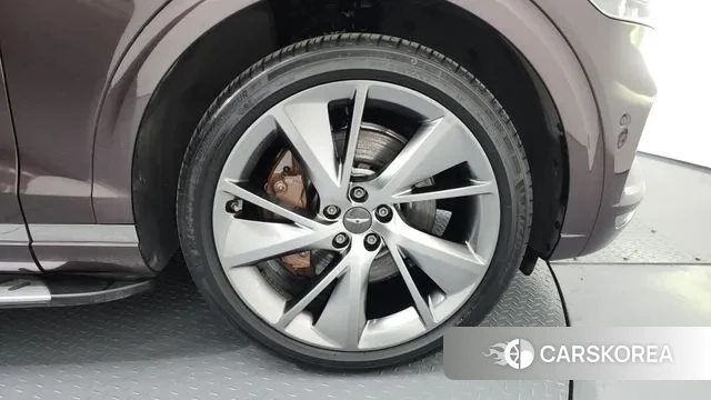 Genesis GV70 id 3572117 из Кореи 15