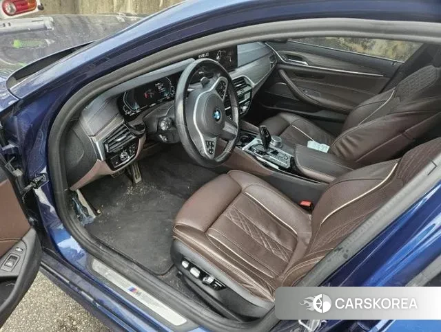 BMW 5 Series (G30) id 3493624 из Кореи 11