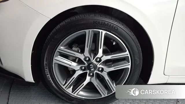 Kia Come New K3 id 3270278 из Кореи 15