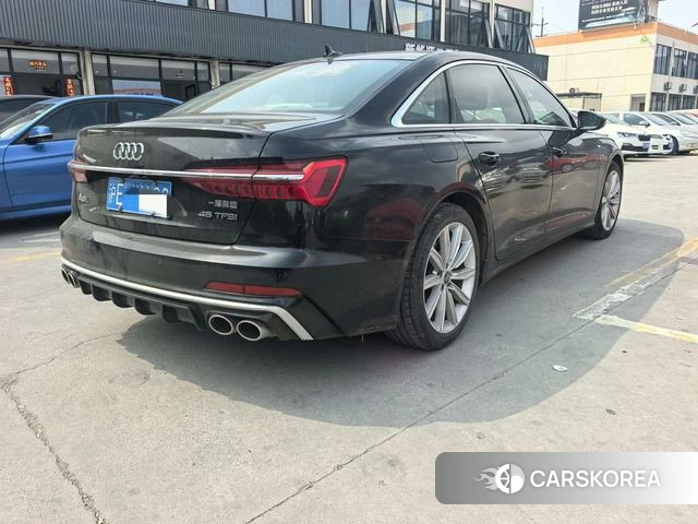 Audi A6L 2021 Черный из Китая, фото 5