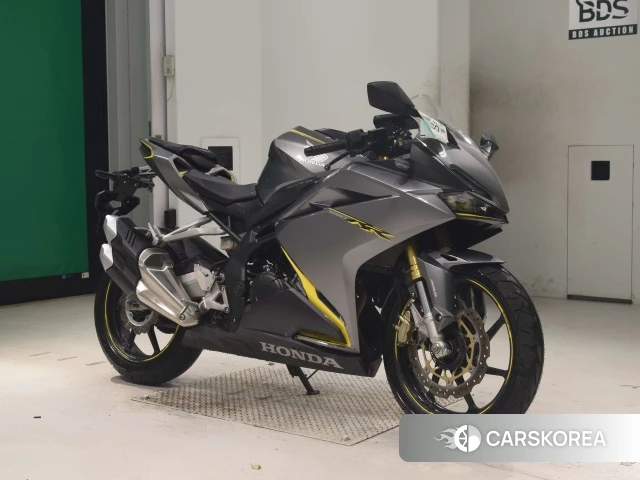 Honda CBR250RR ABS 2017 из Японии, фото 4