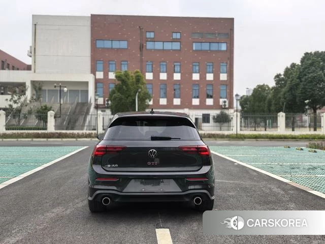 Volkswagen Golf GTI 2022 Черный из Китая, фото 5
