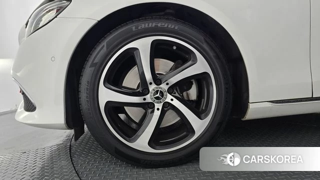 Mercedes-Benz E-Class W213 id 4519962 из Кореи 32