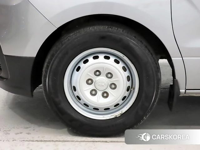 Hyundai The New Grand Starex id 3872597 из Кореи 15