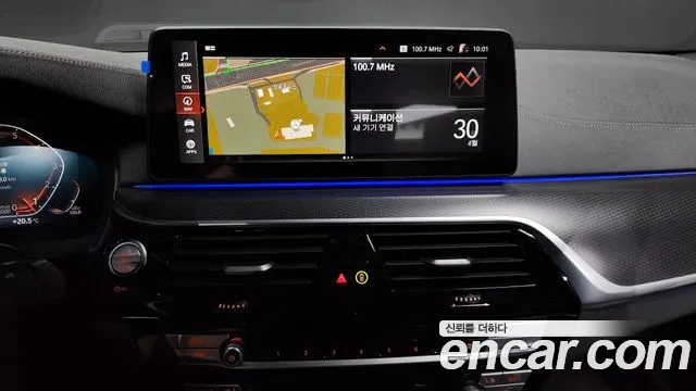 BMW 5 Series (G30) id 2681459 из Кореи 15