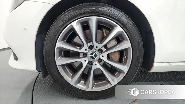 Mercedes-Benz E-Class W213 id 4765137 из Кореи 32
