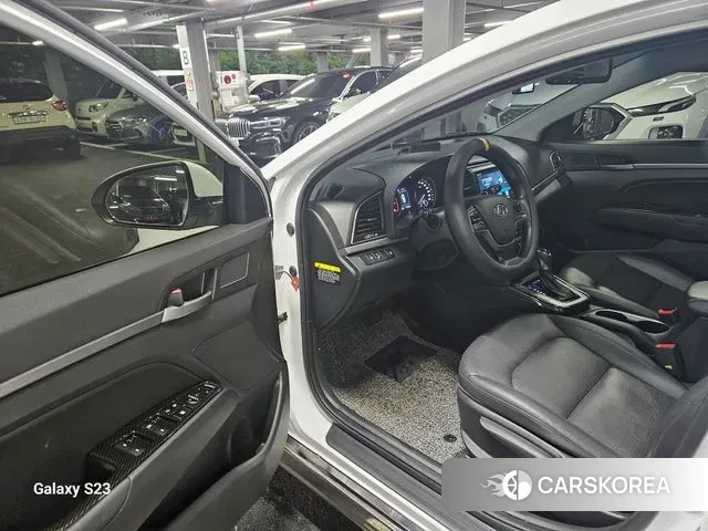 Hyundai Avante AD id 3198727 из Кореи 15